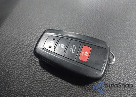 2019 Toyota Rav4 Hybrid Xse z USA, uszkodzony, nr VIN JTMEWRFV1KJ013364